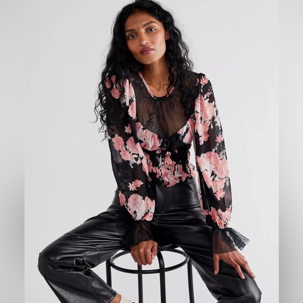 FREE PEOPLE DAPHNE BLOUSE Floral Sheer Black and Pink Blouse Medium